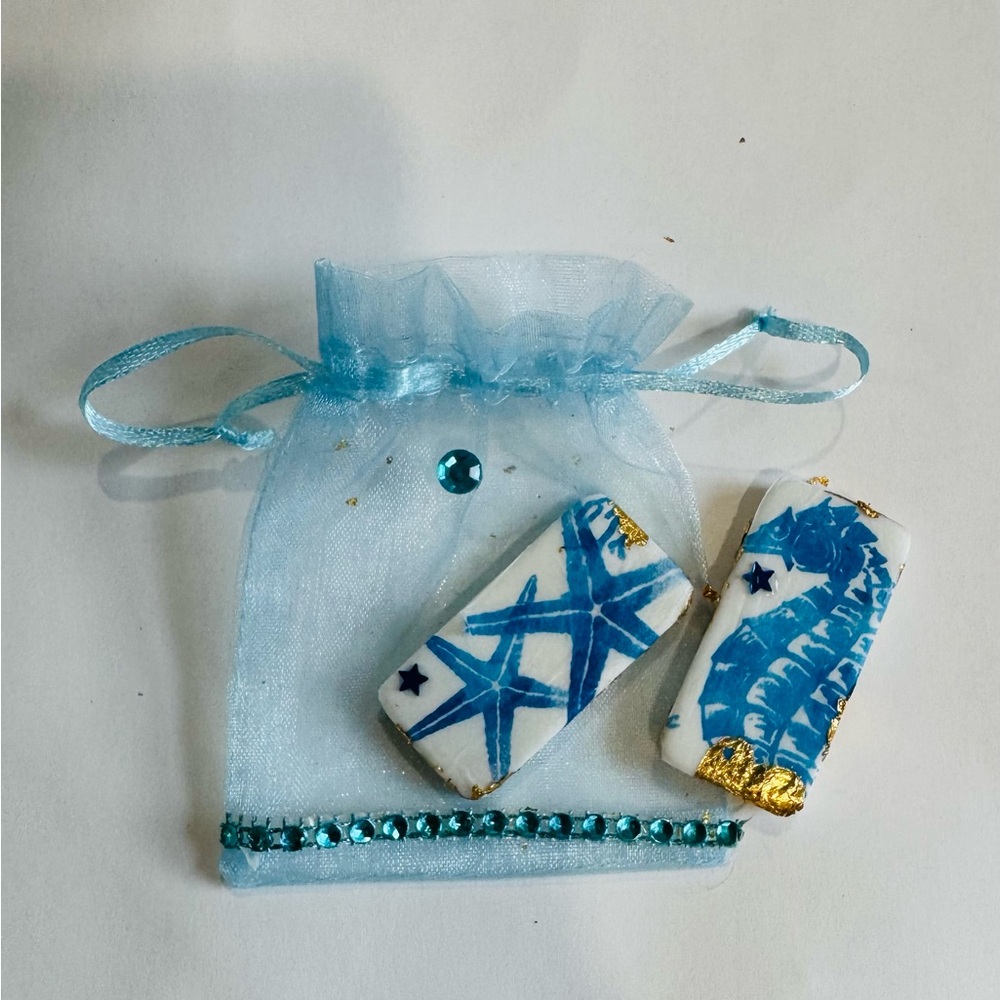 Seahorse & Starfish Domino magnets & gift pouch - Picture 1 of 4